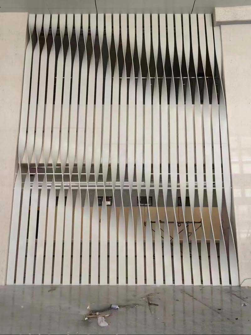 High-End Custom Twisted Aluminum Baffles for Indoor and Outdoor Metal Ceiling Decorative Materials – A Preferred Choice for Spatial Design Aesthetics