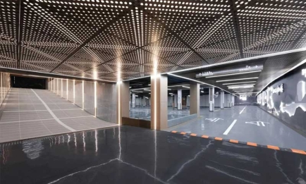 Zhonghai Tianzuan parking lot ceiling