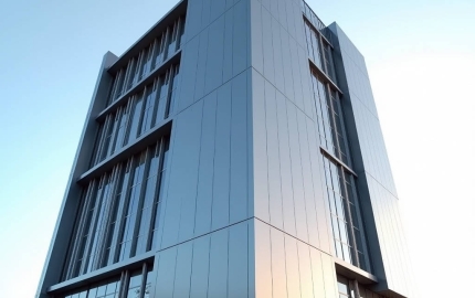 Solid Aluminium Cladding Engineering Guide to Alloy Coating Wind Load and Fire Compliance
